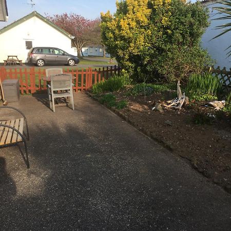 Number 43 The Gower Holiday Village Swansea Exterior foto